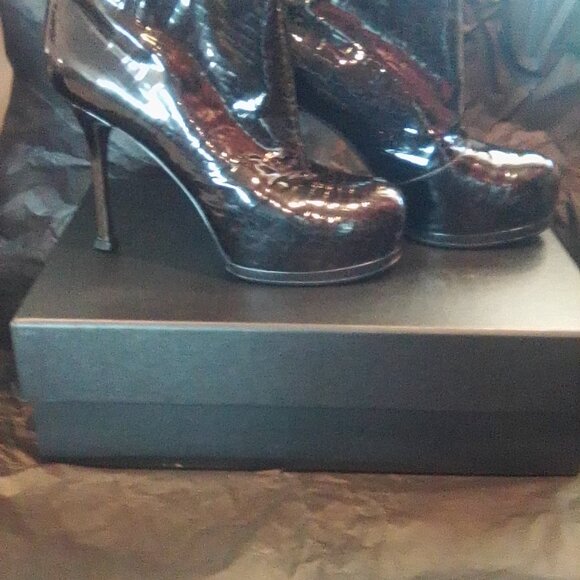 SAINT LAURENT CROCODILE ANKLE BOOTS(36) - Picture 2 of 7